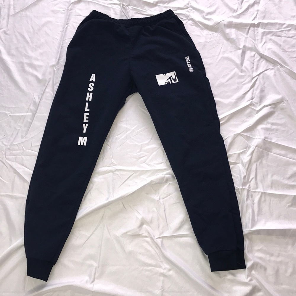 The Challenge Ashley sweatpants